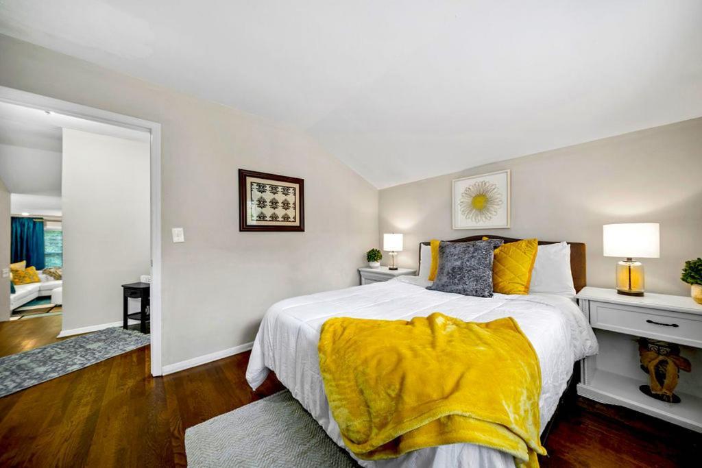 Goodkarma Rentals Refreshed Smyrna Home Near Battery Atl Half Mile To Interstate 애틀랜타 외부 사진